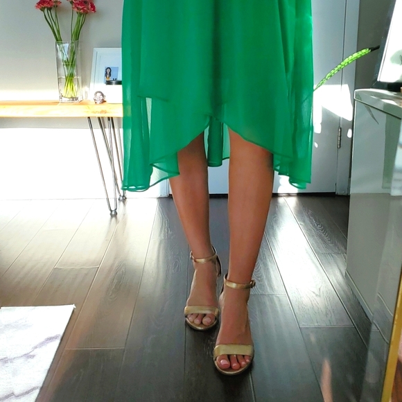 Brand new DKNY dress (Size 6, Green) - Picture 3 of 5